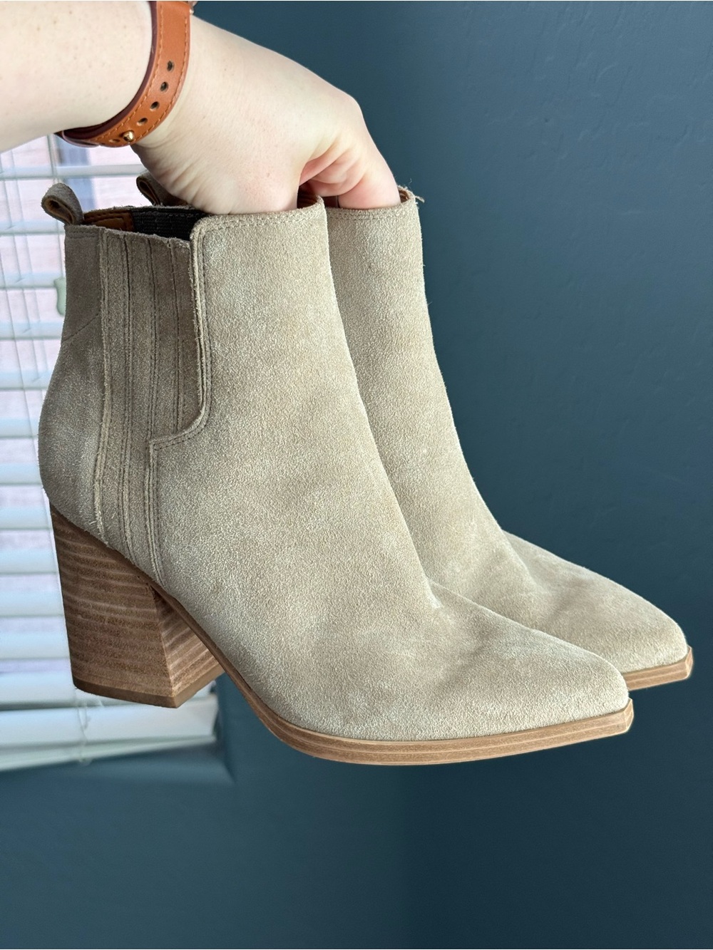Marc Fisher Oshay Tan Suede Block Heel Ankle Boots - 7.5M